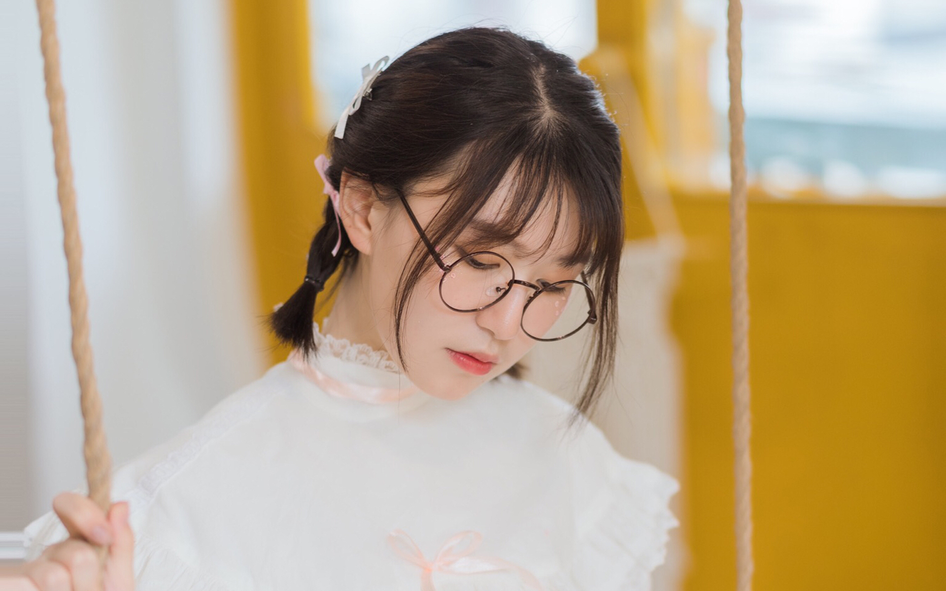 甜美清纯美女唯美高清桌面壁纸