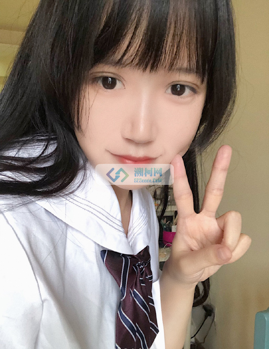 清纯美少女水手服黑丝诱惑cosplay图片 - 溯柯网