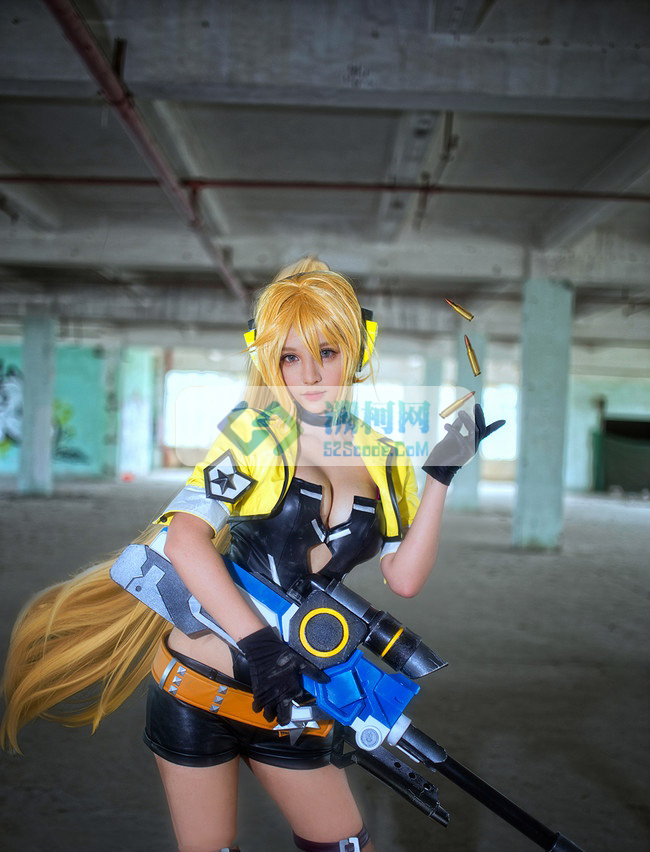 混血美女Cosplay莉莉少女咖啡枪朱诺埃蒙斯图片 - 溯柯网