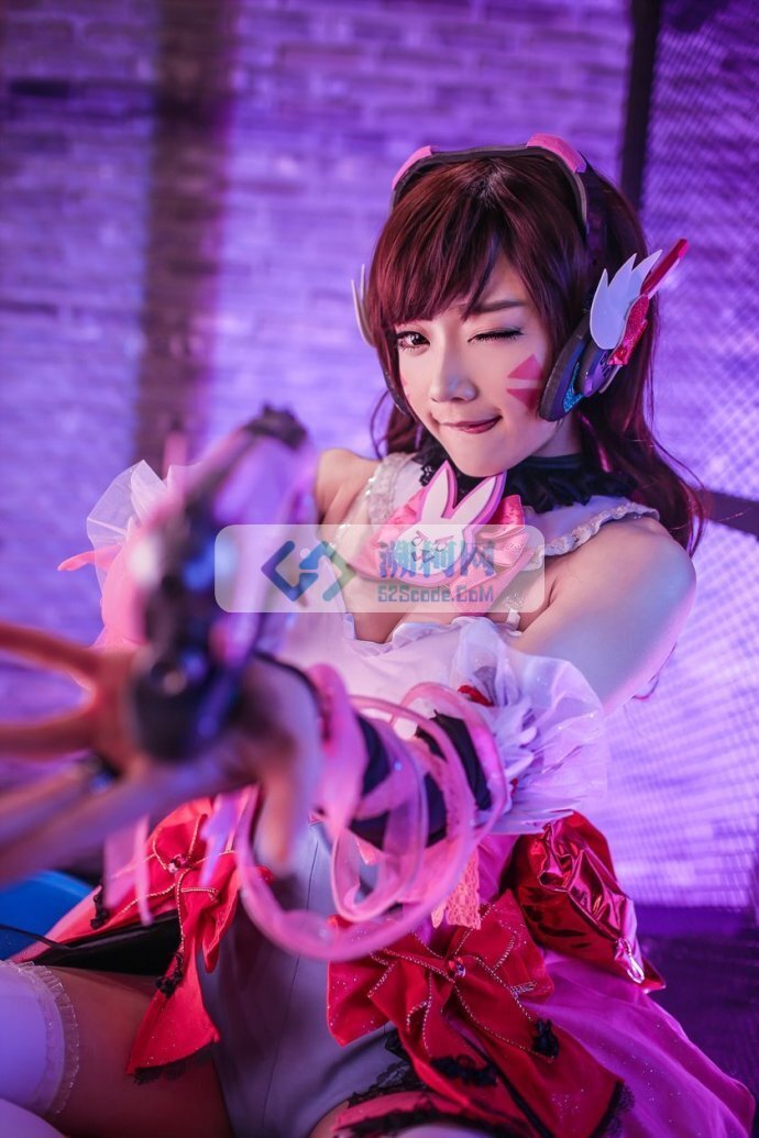 守望先锋DVa爆乳美胸cosplay图片 - 溯柯网
