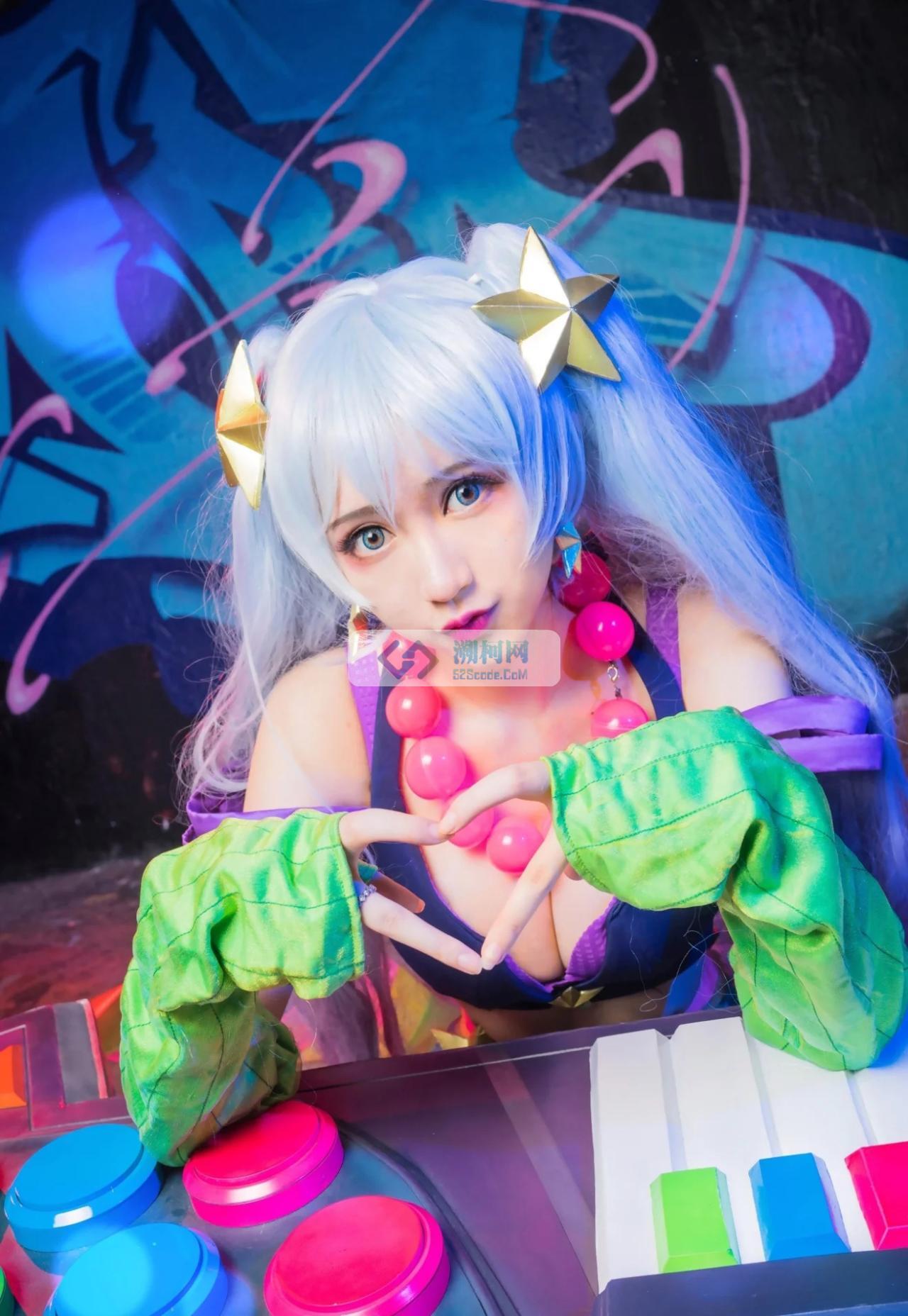 LOL性感诱惑女枪cosplay图片 - 溯柯网